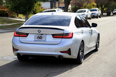 2019 BMW 3 Series 330i Premium/Convenience/Driving Assist Packages   - Photo 10 - Pasadena, CA 91107