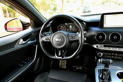 2018 Kia Stinger GT1 CLEAN TITLE   - Photo 25 - Pasadena, CA 91107