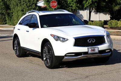 2017 INFINITI QX70 AWD Limited Edition w/Premium Package CLEAN TITLE   - Photo 5 - Pasadena, CA 91107