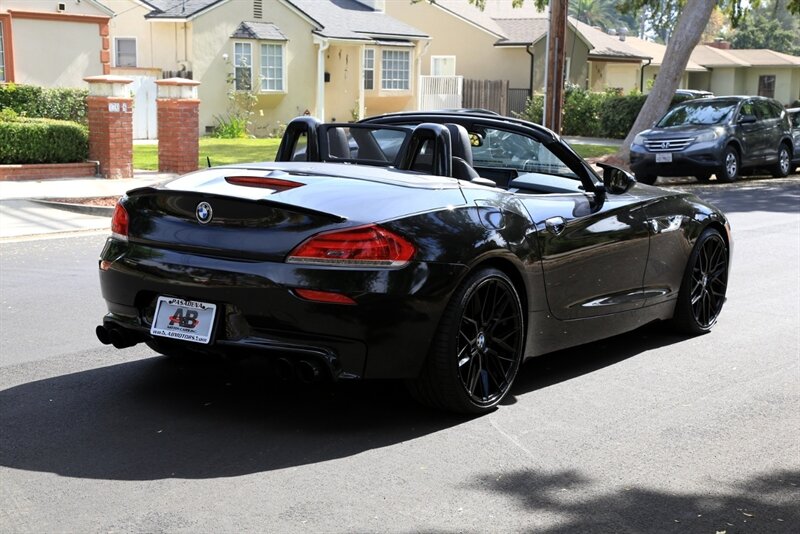 2015 BMW Z4 sDrive35i photo 9