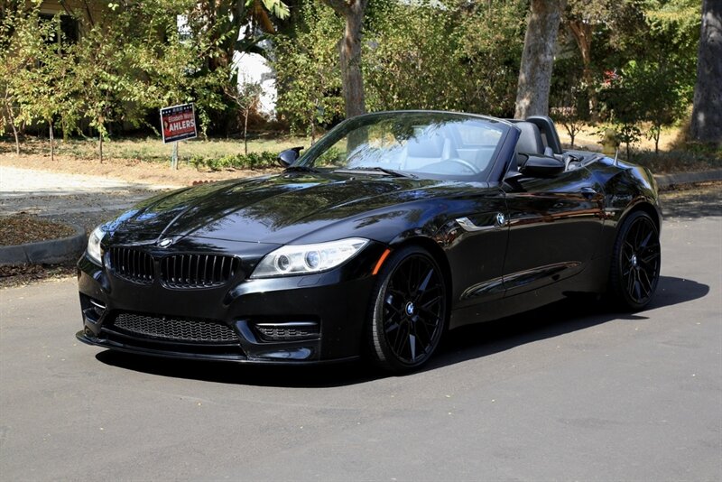 2015 BMW Z4 sDrive35i photo 2