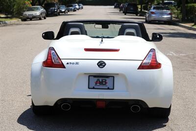 2018 Nissan 370Z Roadster   - Photo 8 - Pasadena, CA 91107