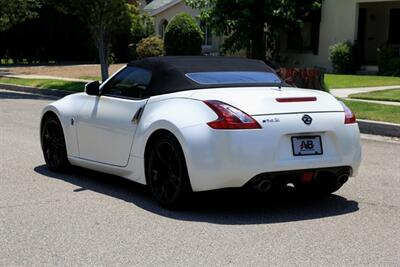 2018 Nissan 370Z Roadster   - Photo 13 - Pasadena, CA 91107