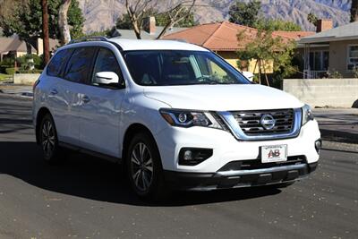 2017 Nissan Pathfinder SL Technology Package   - Photo 4 - Pasadena, CA 91107