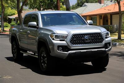 2019 Toyota Tacoma 4x4 TRD Off-Road 6 Speed Manual CLEAN TITLE   - Photo 3 - Pasadena, CA 91107