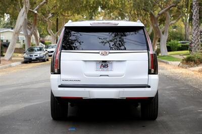 2019 Cadillac Escalade ESV 4WD Luxury   - Photo 8 - Pasadena, CA 91107