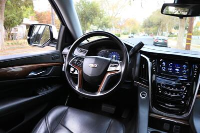 2019 Cadillac Escalade ESV 4WD Luxury   - Photo 26 - Pasadena, CA 91107