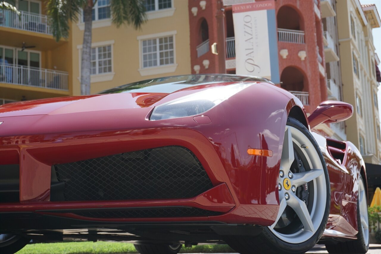 2019 Ferrari 488 GTB   - Photo 27 - Naples, FL 34104