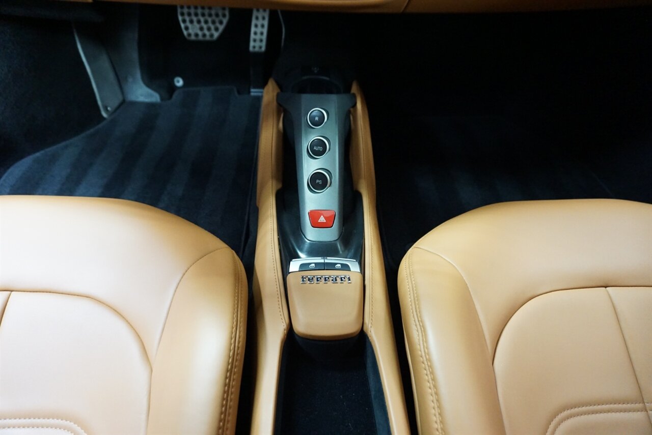 2019 Ferrari 488 GTB   - Photo 19 - Naples, FL 34104