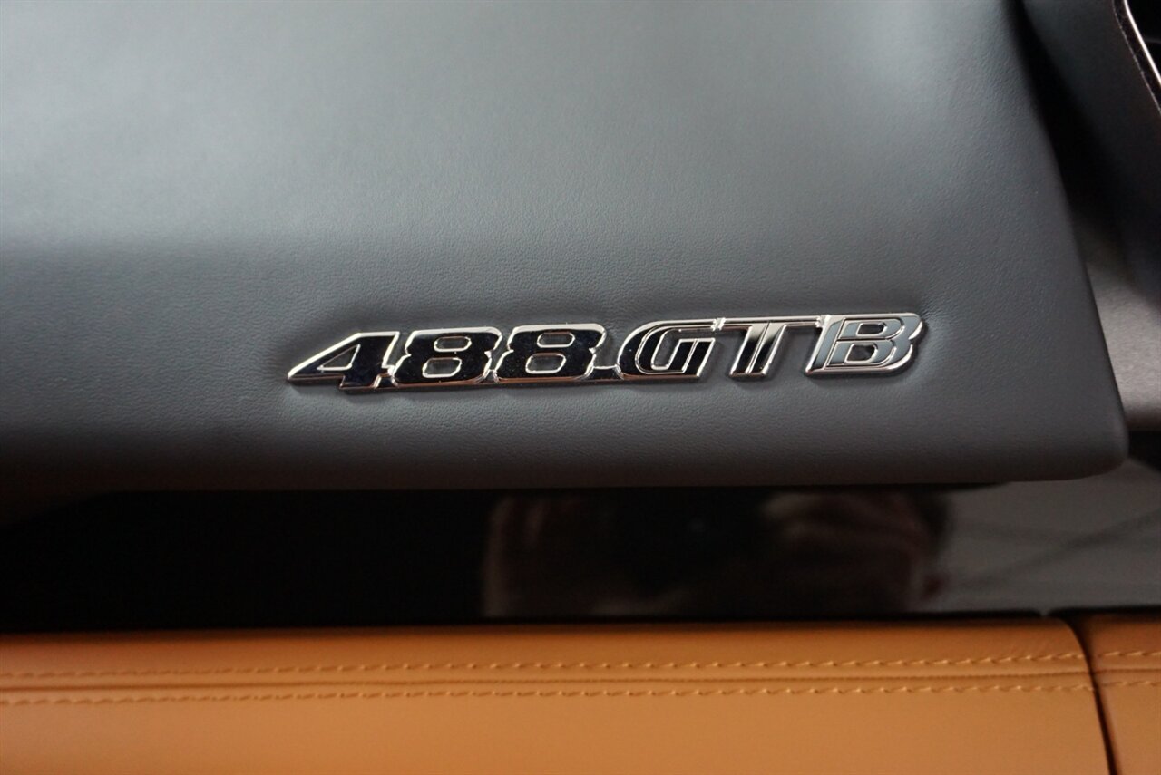 2019 Ferrari 488 GTB   - Photo 45 - Naples, FL 34104