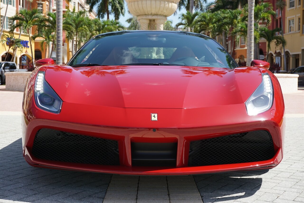 2019 Ferrari 488 GTB   - Photo 8 - Naples, FL 34104
