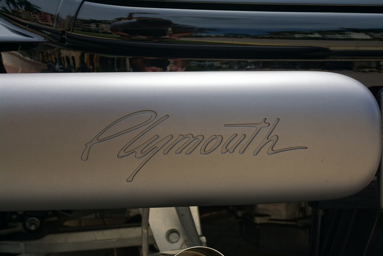 1999 Plymouth Prowler - Photo 32 - Naples, FL 34104