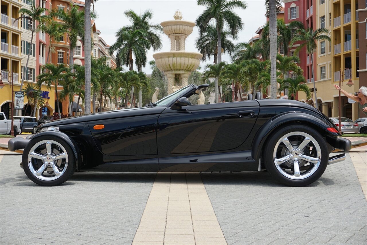 1999 Plymouth Prowler - Photo 5 - Naples, FL 34104