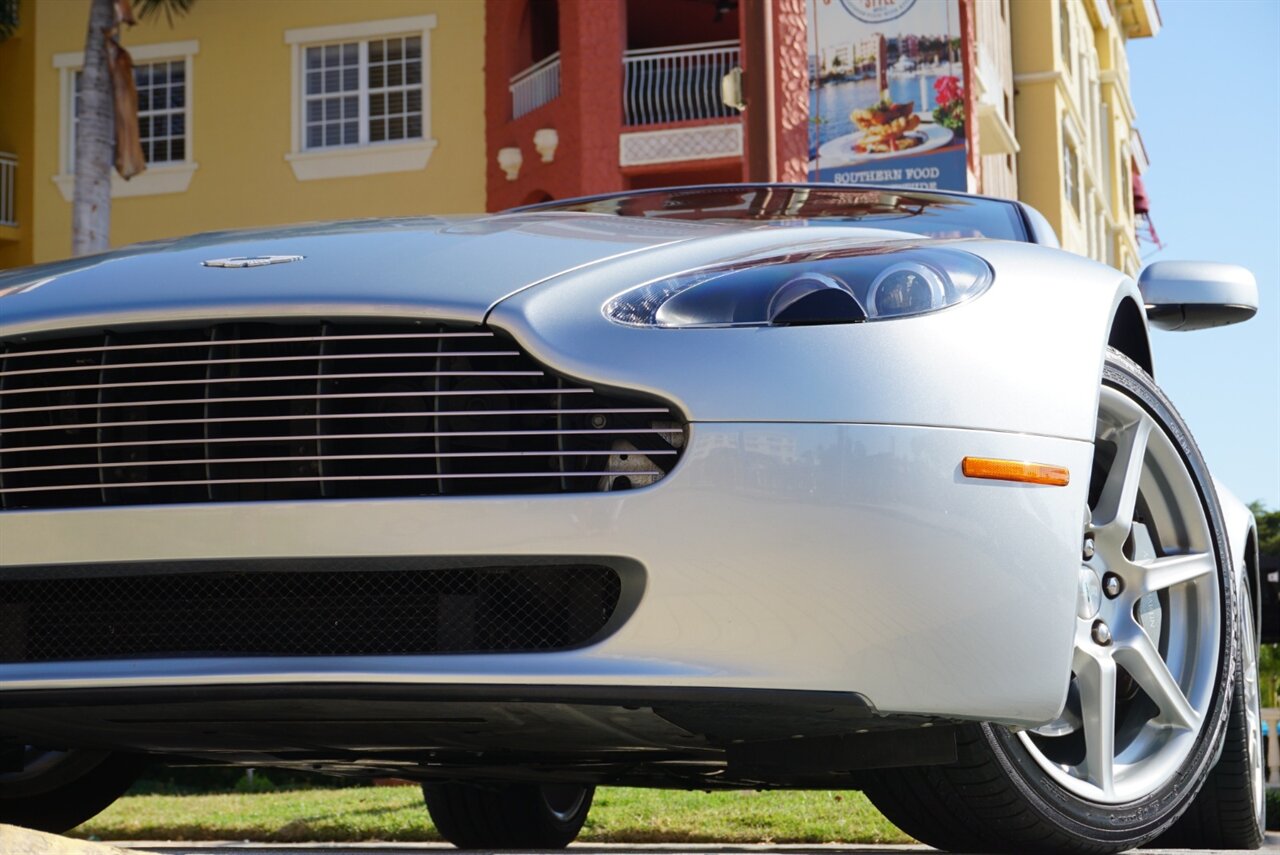 2007 Aston Martin Vantage Roadster   - Photo 22 - Naples, FL 34104