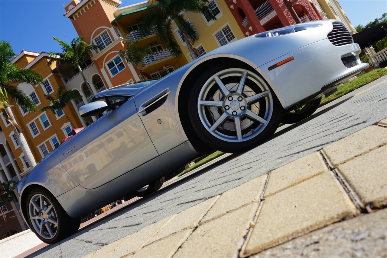 2007 Aston Martin Vantage Roadster   - Photo 33 - Naples, FL 34104