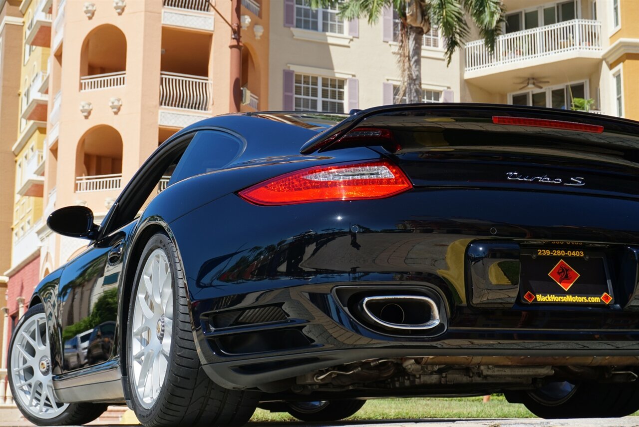 2013 Porsche 911 Turbo S - Photo 40 - Naples, FL 34104