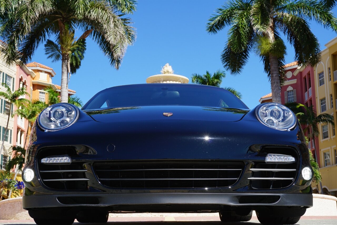2013 Porsche 911 Turbo S - Photo 26 - Naples, FL 34104
