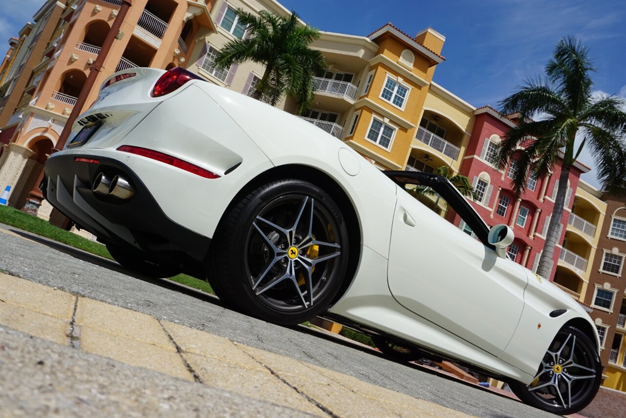 2017 Ferrari California T - Photo 59 - Naples, FL 34104