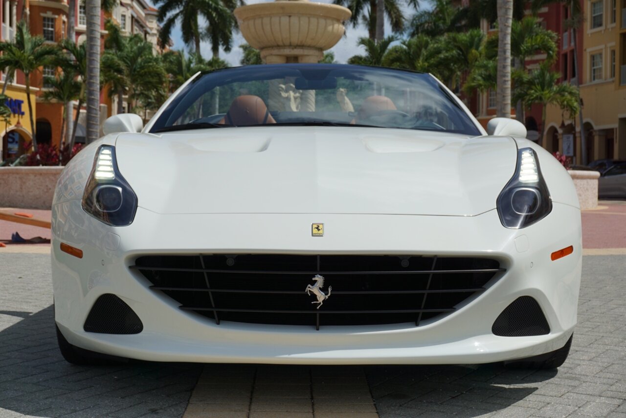 2017 Ferrari California T - Photo 8 - Naples, FL 34104