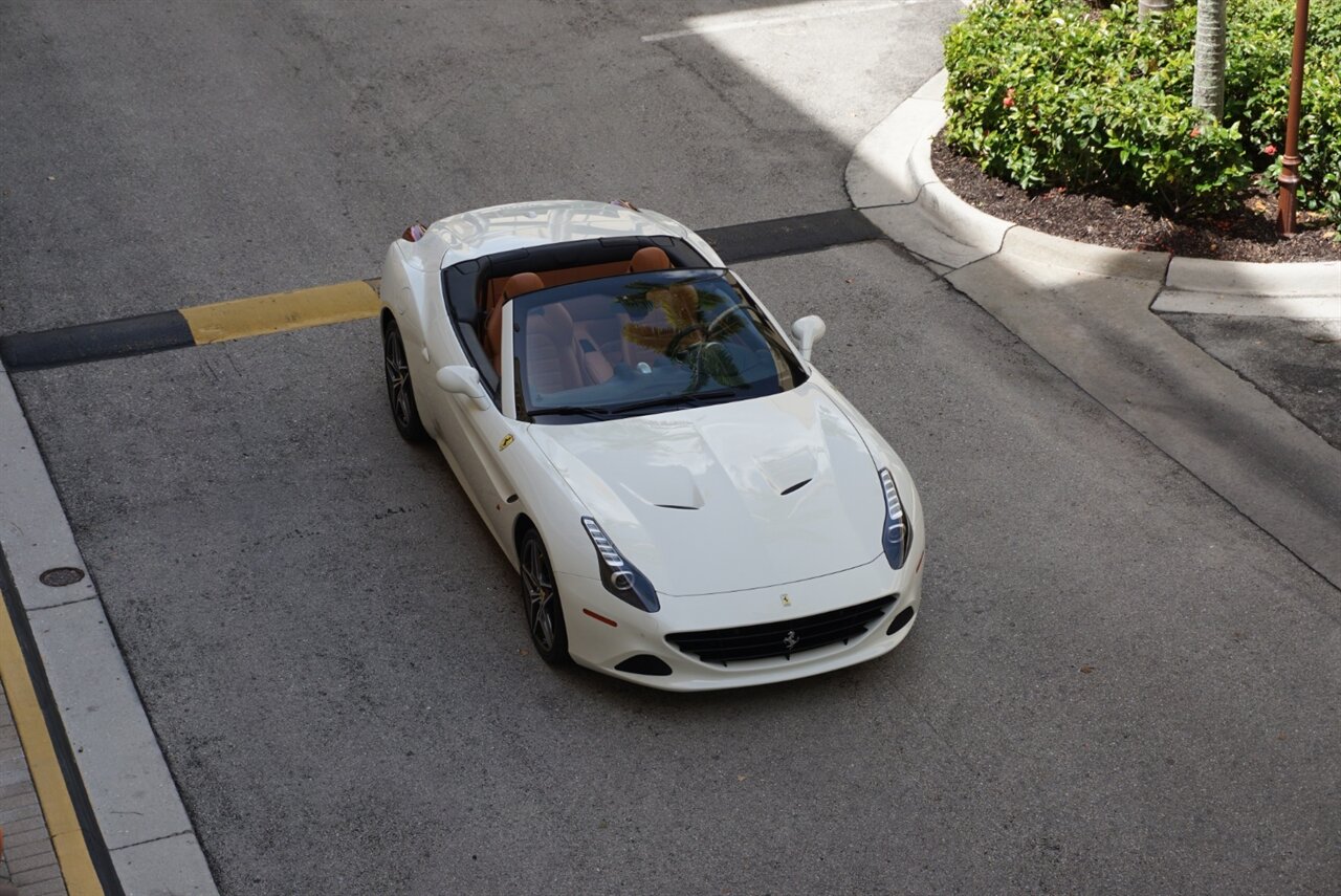 2017 Ferrari California T - Photo 56 - Naples, FL 34104