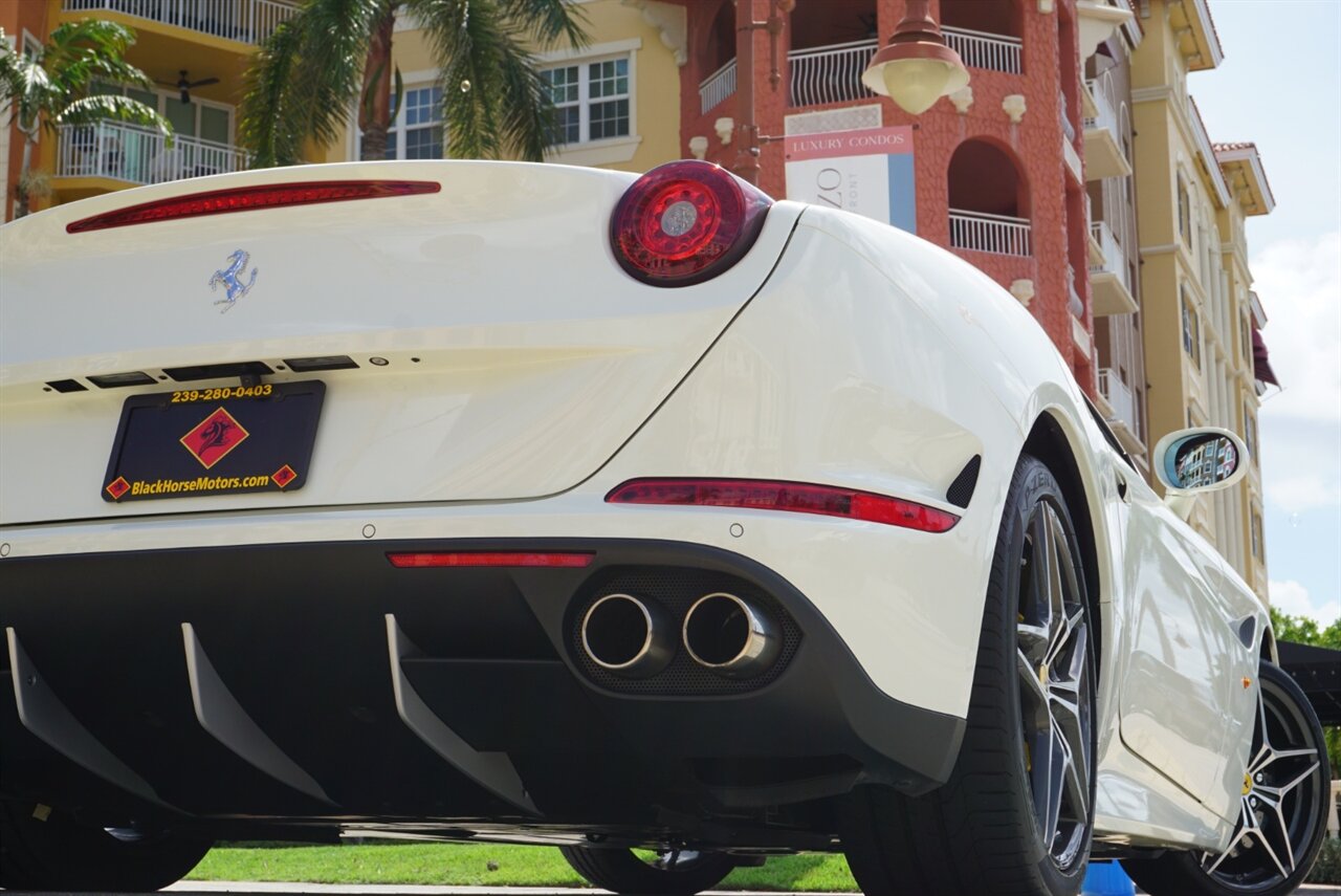 2017 Ferrari California T - Photo 44 - Naples, FL 34104