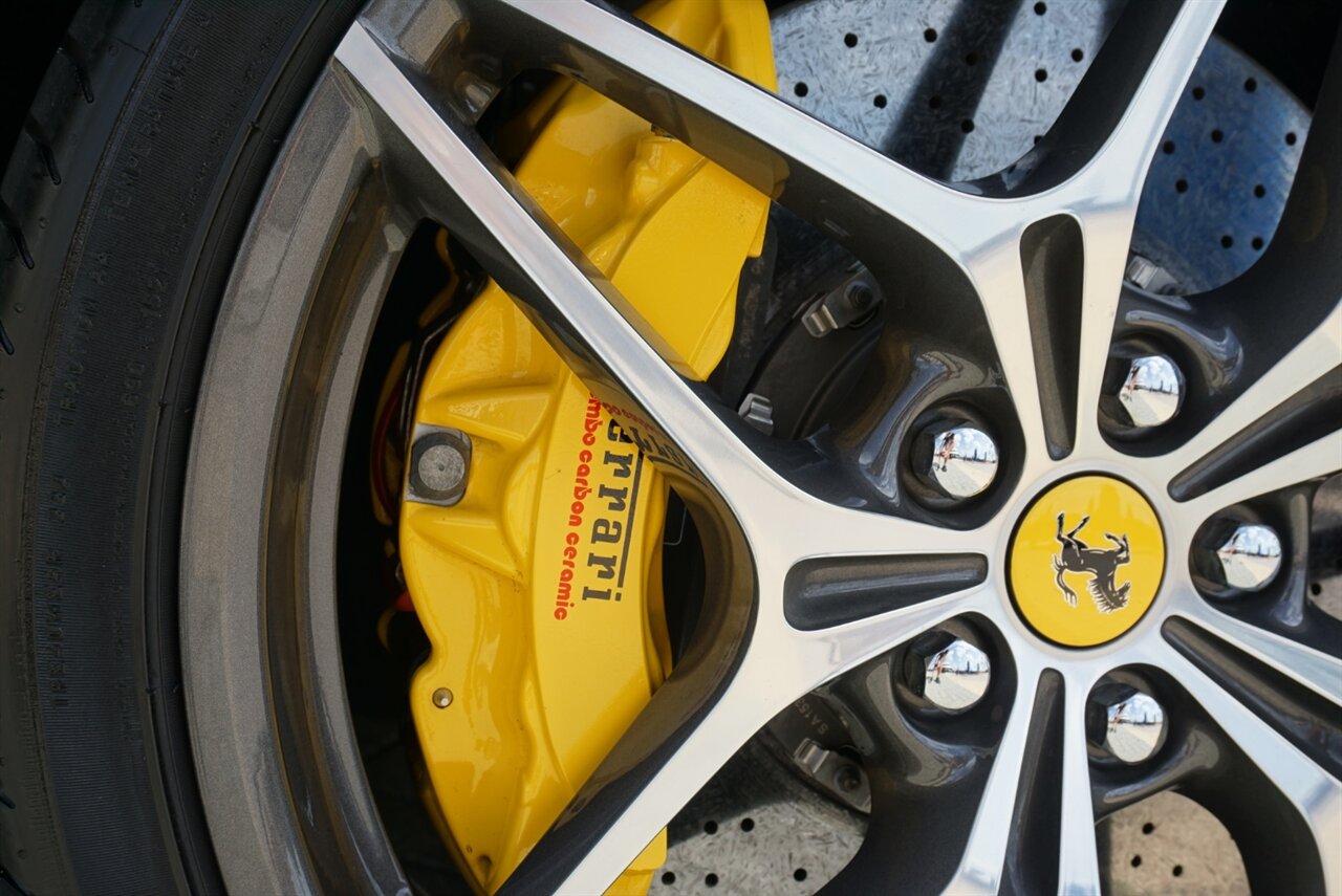 2017 Ferrari California T - Photo 34 - Naples, FL 34104