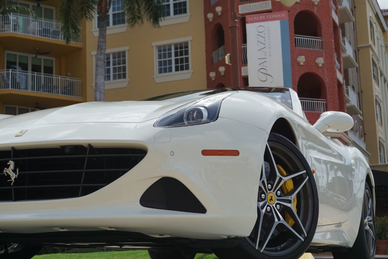 2017 Ferrari California T - Photo 27 - Naples, FL 34104