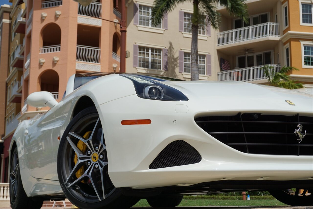 2017 Ferrari California T - Photo 25 - Naples, FL 34104