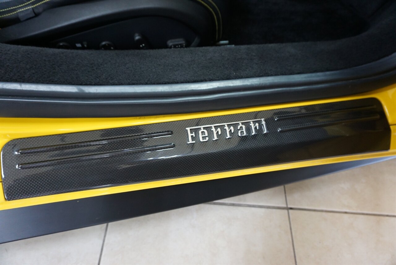 2013 Ferrari 458 Spider - Photo 38 - Naples, FL 34104