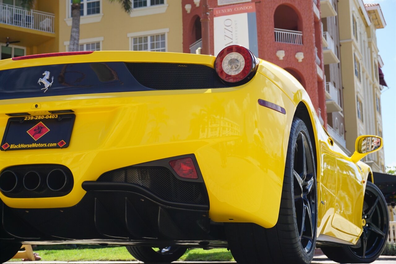 2013 Ferrari 458 Spider - Photo 41 - Naples, FL 34104