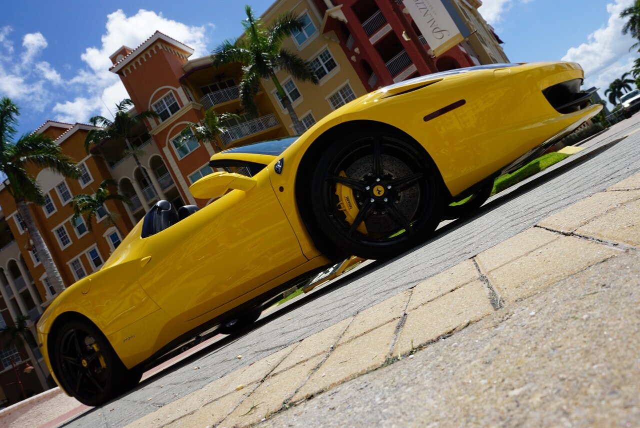 2013 Ferrari 458 Spider - Photo 35 - Naples, FL 34104