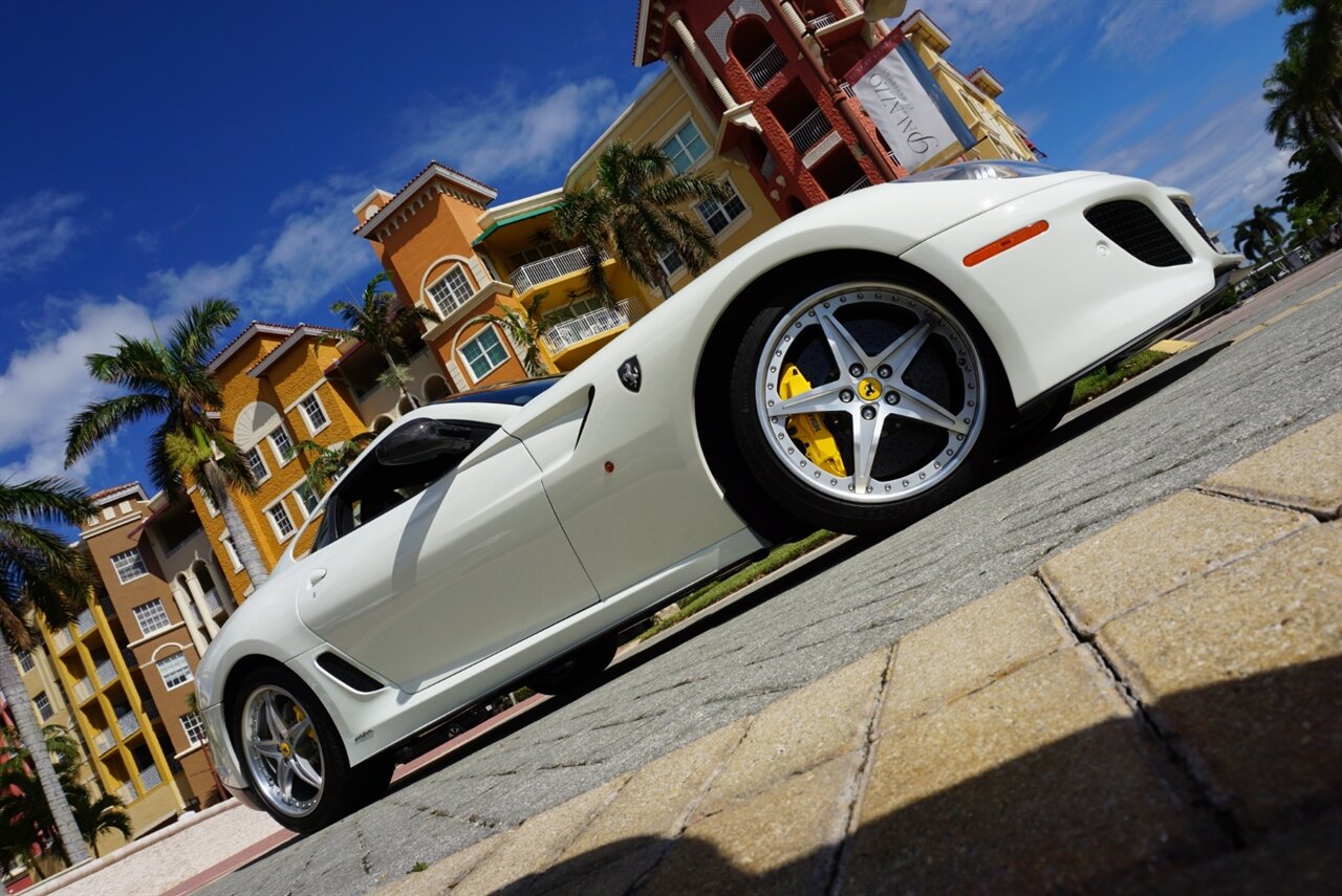 2011 Ferrari 599 GTB Fiorano HGTE   - Photo 32 - Naples, FL 34104