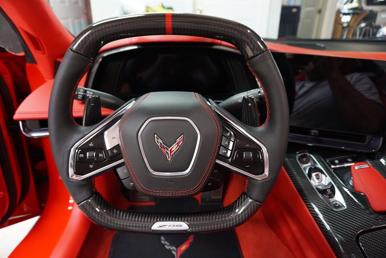 2024 Chevrolet Corvette Z06   - Photo 12 - Naples, FL 34104
