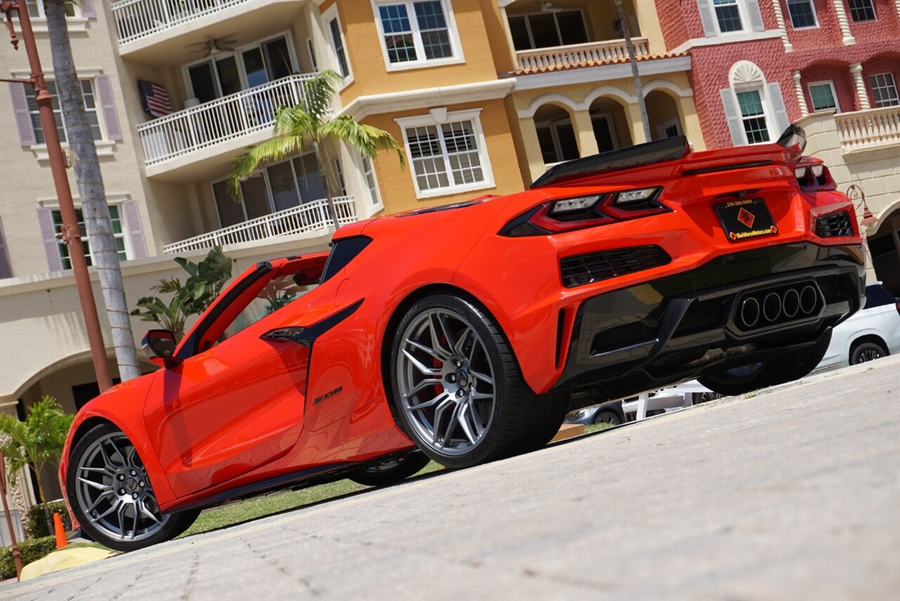 2024 Chevrolet Corvette Z06   - Photo 71 - Naples, FL 34104