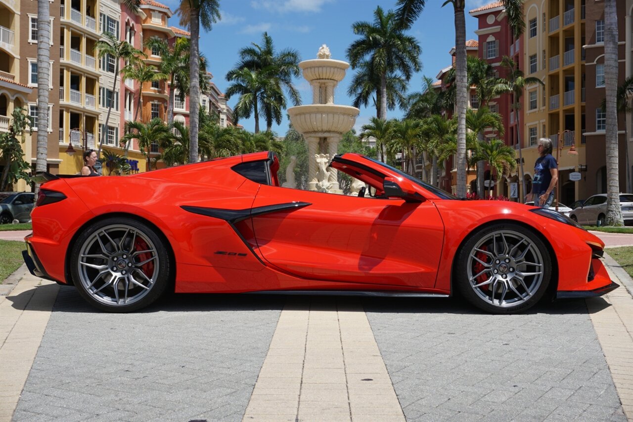 2024 Chevrolet Corvette Z06   - Photo 28 - Naples, FL 34104