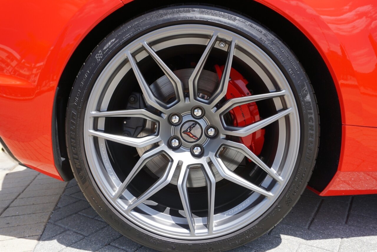 2024 Chevrolet Corvette Z06   - Photo 29 - Naples, FL 34104