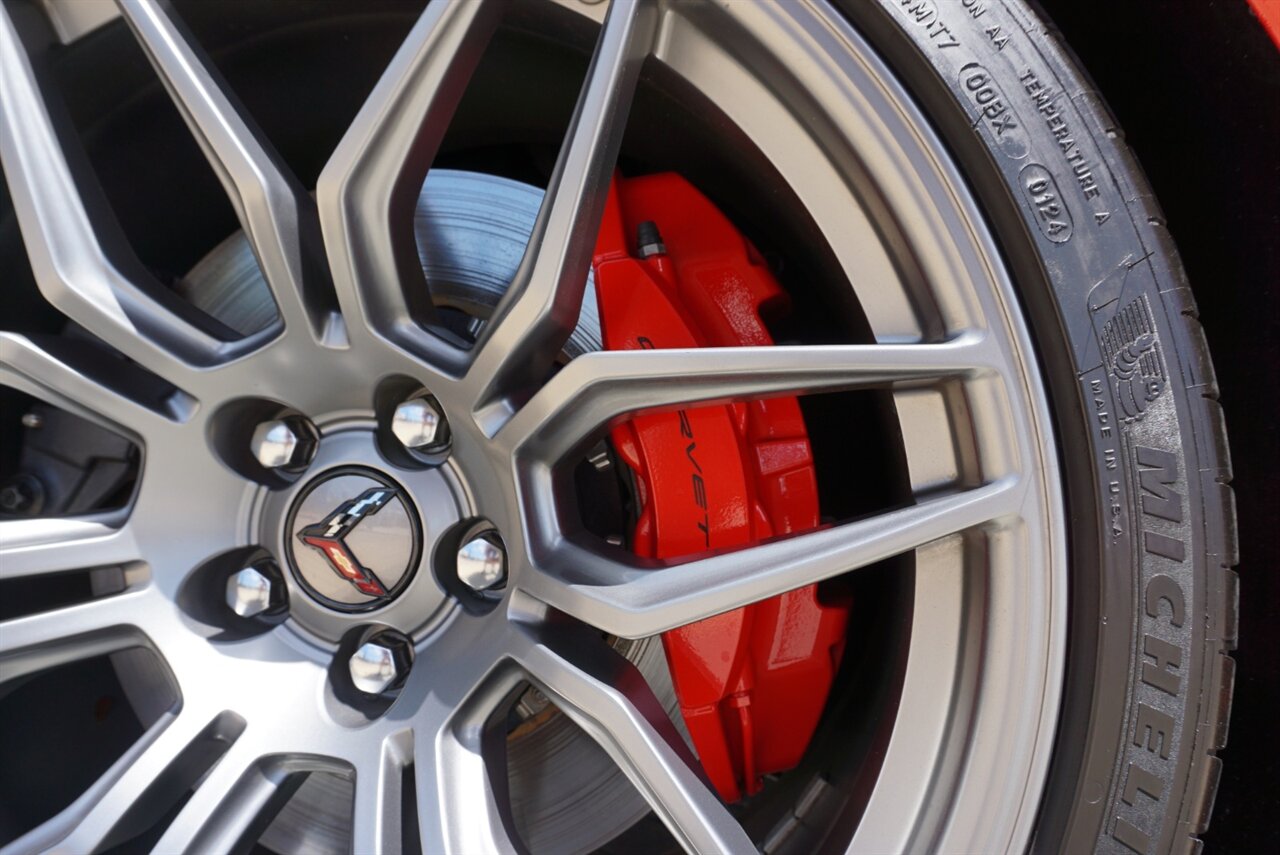 2024 Chevrolet Corvette Z06   - Photo 33 - Naples, FL 34104