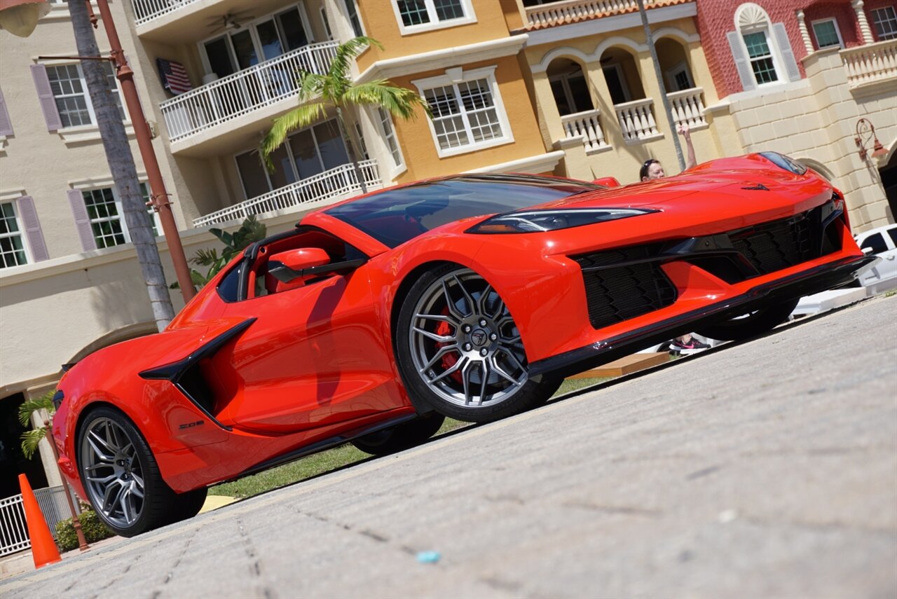 2024 Chevrolet Corvette Z06   - Photo 70 - Naples, FL 34104