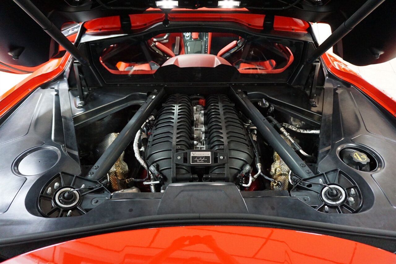 2024 Chevrolet Corvette Z06   - Photo 6 - Naples, FL 34104