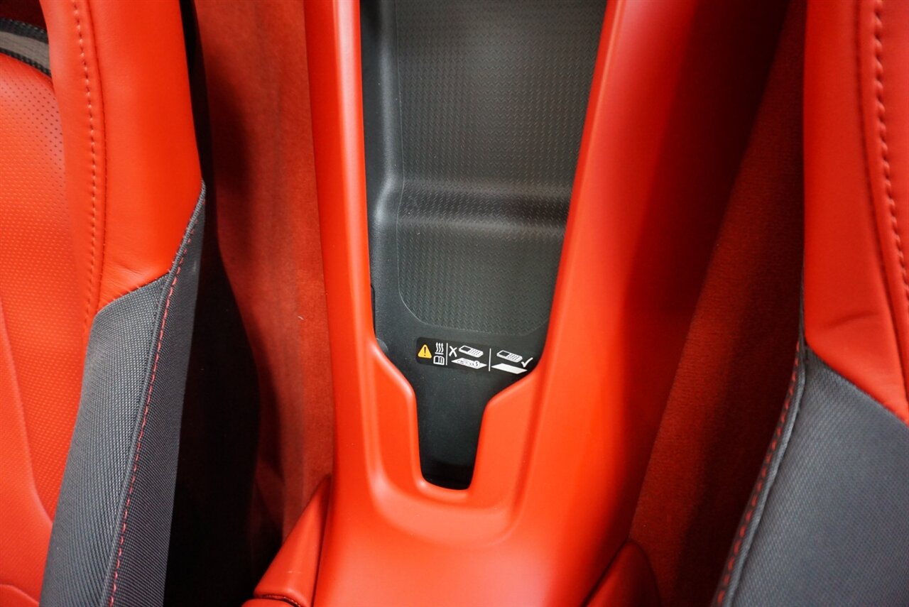 2024 Chevrolet Corvette Z06   - Photo 36 - Naples, FL 34104