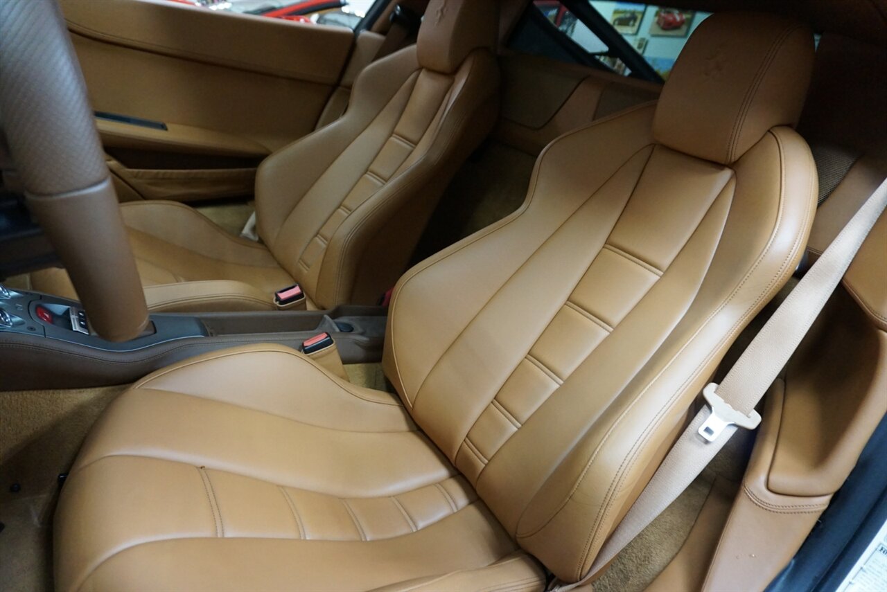 2010 Ferrari 458 Italia   - Photo 11 - Naples, FL 34104