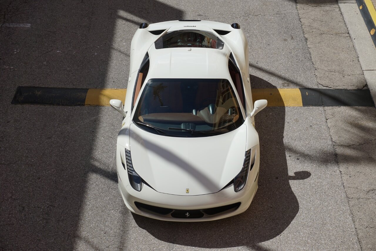 2010 Ferrari 458 Italia   - Photo 60 - Naples, FL 34104