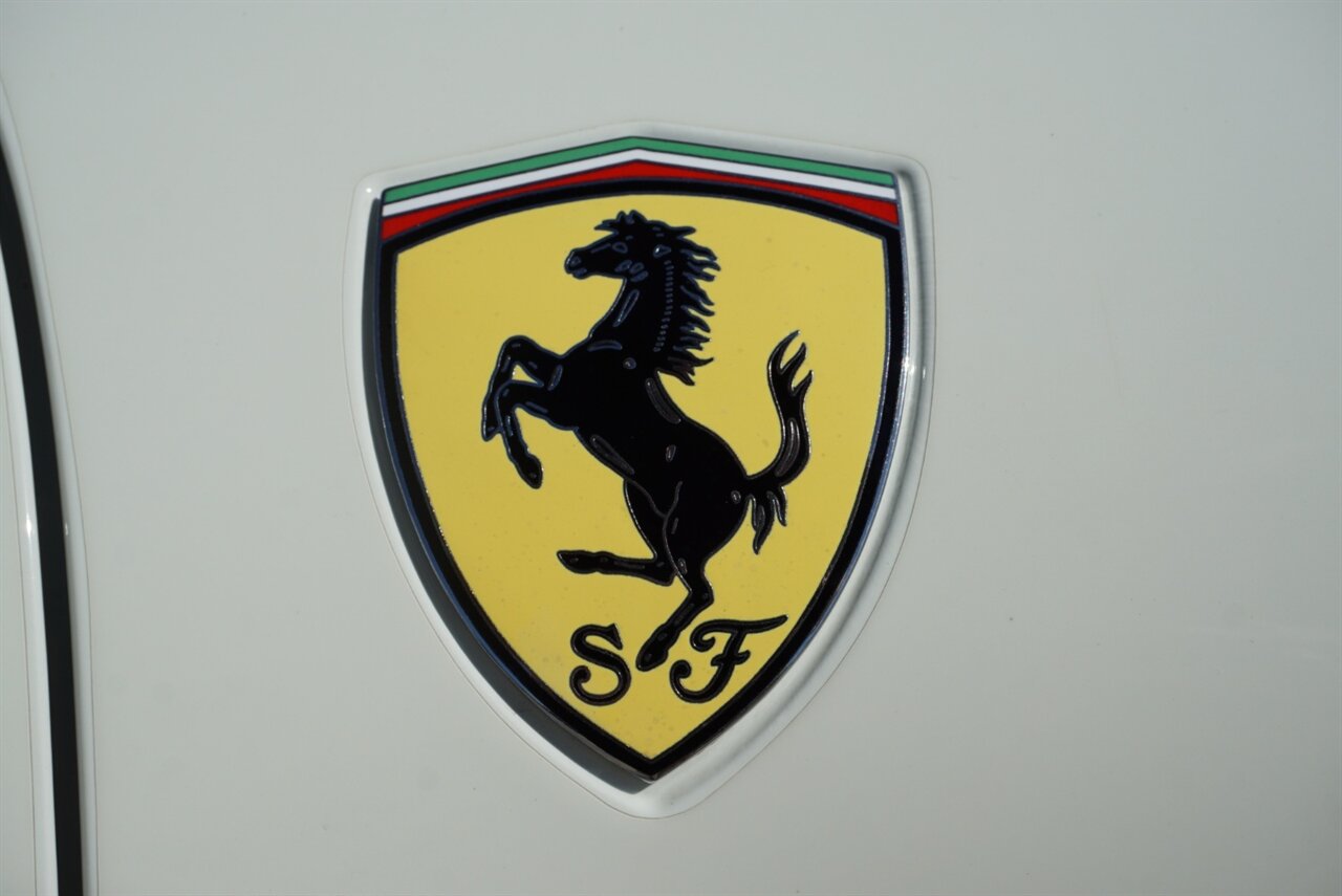 2010 Ferrari 458 Italia   - Photo 38 - Naples, FL 34104