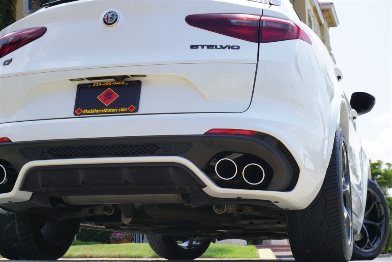 2020 Alfa Romeo Stelvio Quadrifoglio   - Photo 48 - Naples, FL 34104