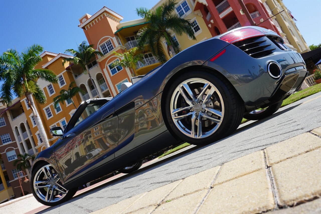 2015 Audi R8 4.2 quattro Spyder   - Photo 37 - Naples, FL 34104