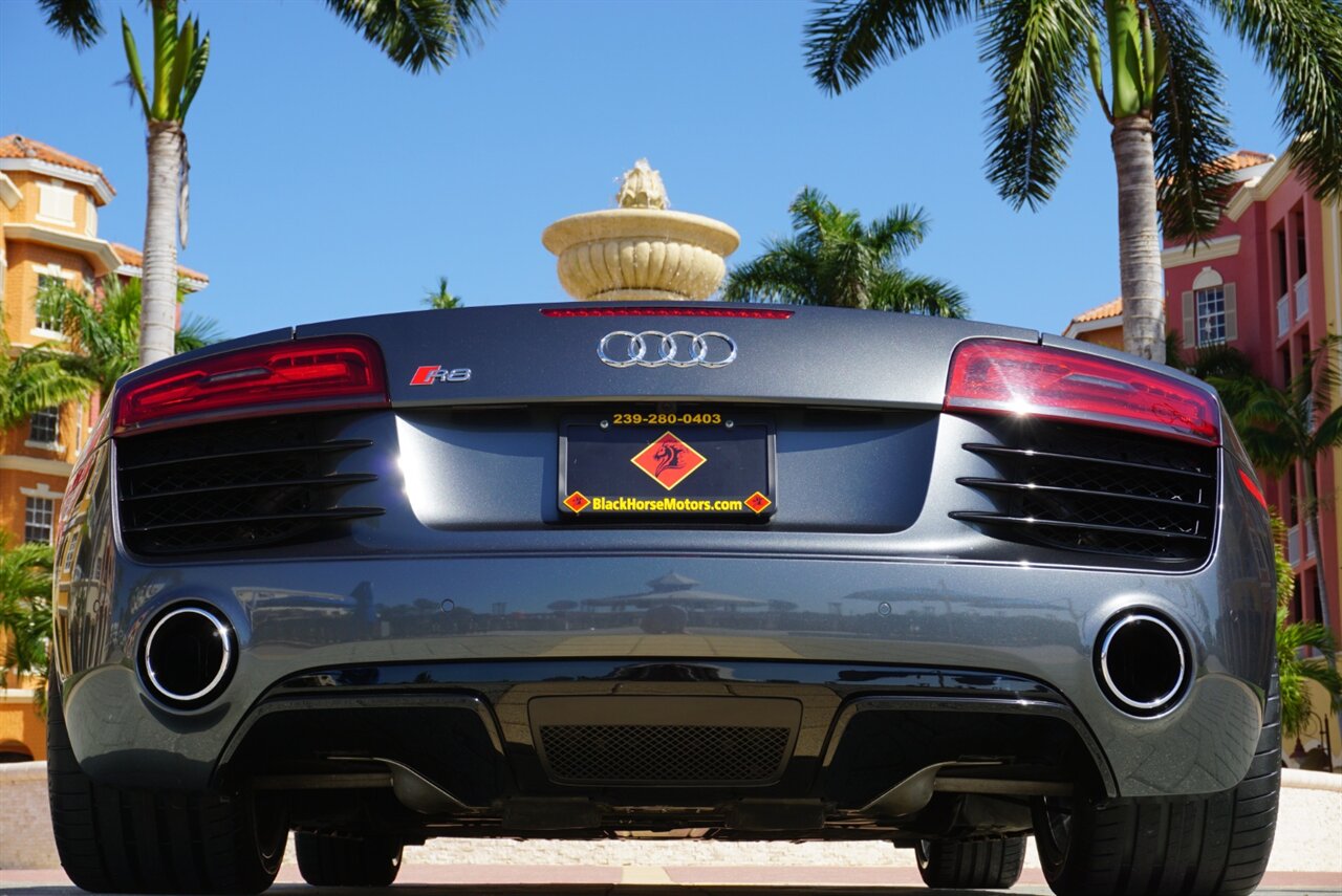 2015 Audi R8 4.2 quattro Spyder   - Photo 49 - Naples, FL 34104