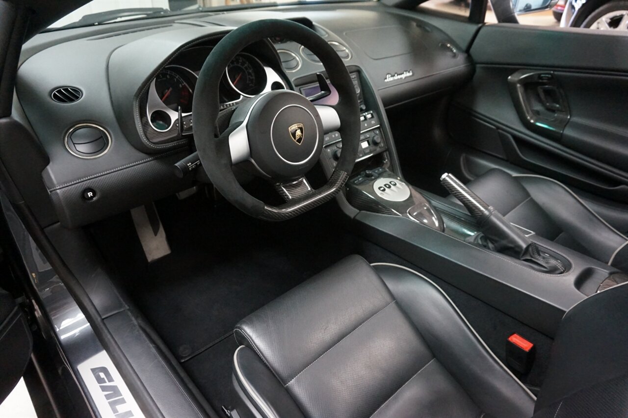 2008 Lamborghini Gallardo Spyder   - Photo 2 - Naples, FL 34104