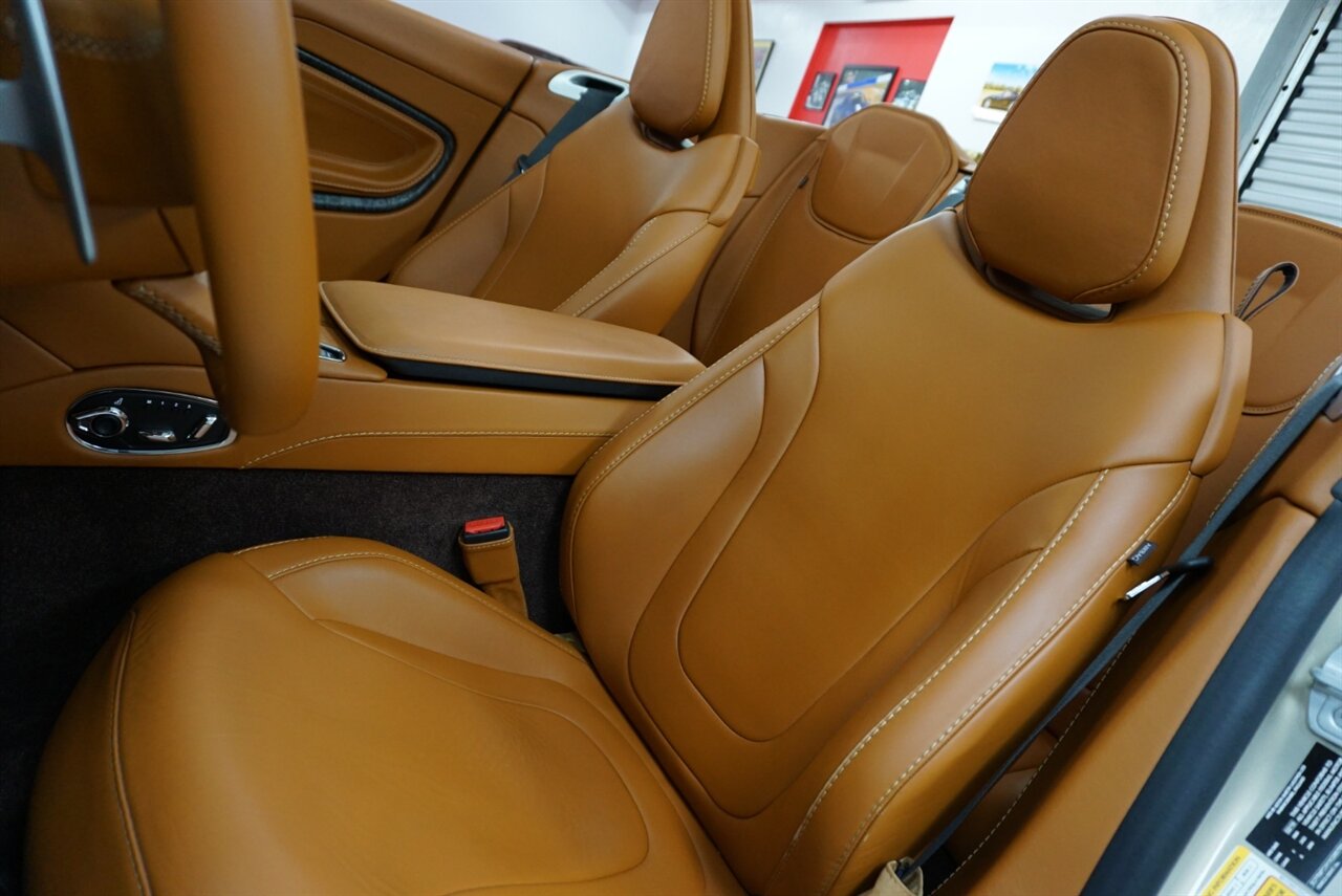 2019 Aston Martin DB11 Volante   - Photo 11 - Naples, FL 34104