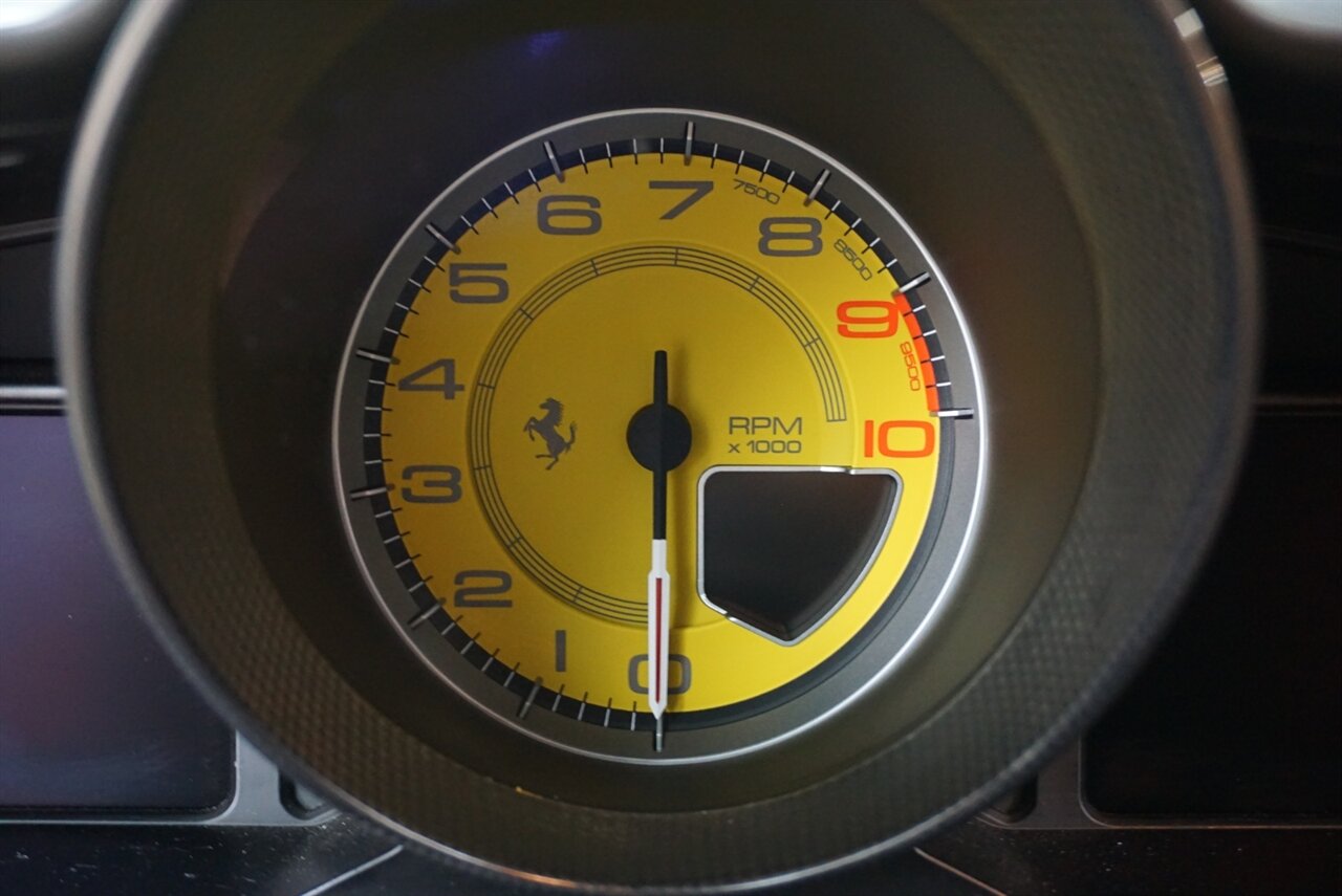 2010 Ferrari 458 Italia   - Photo 40 - Naples, FL 34104