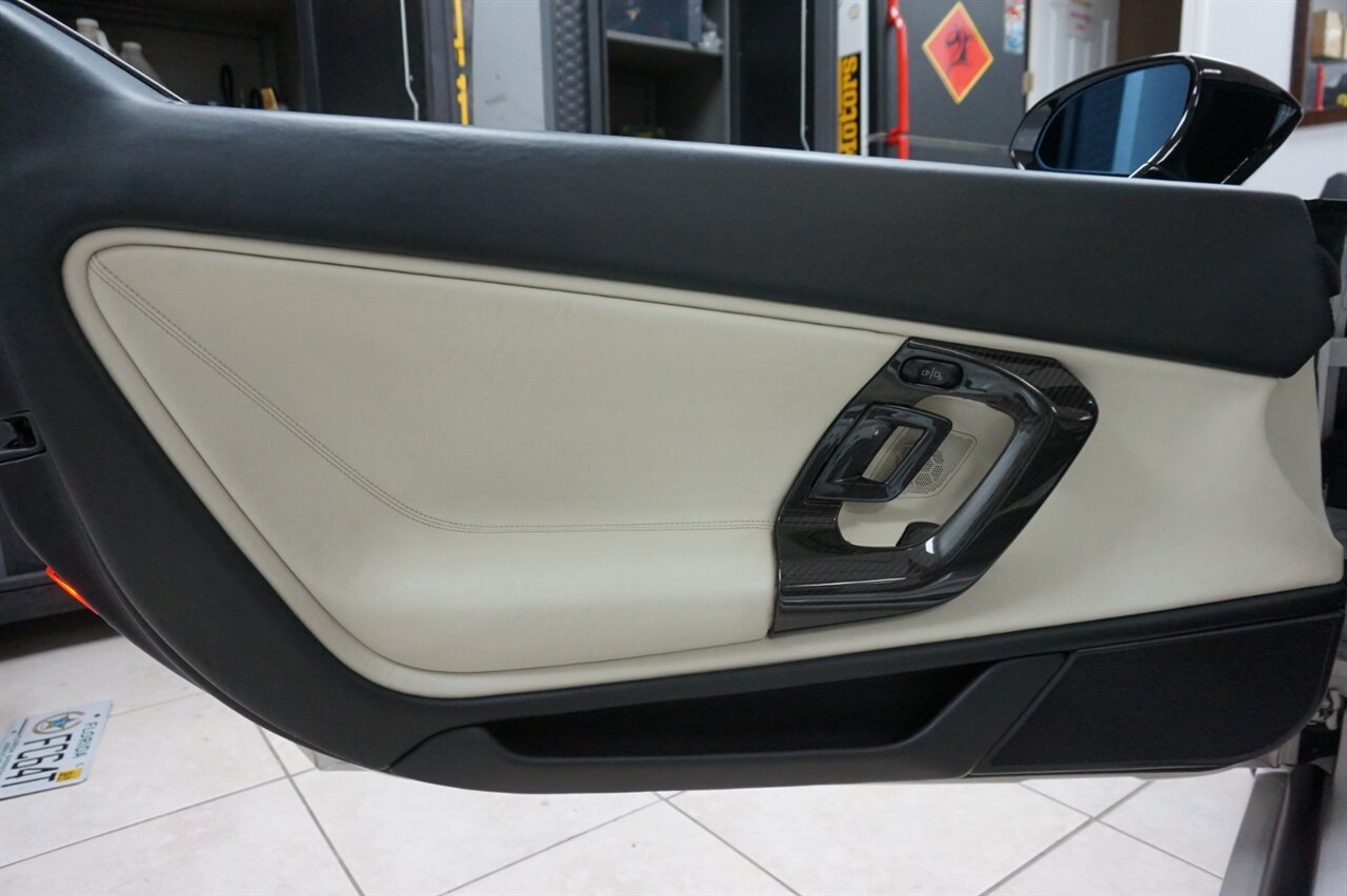 2007 Lamborghini Gallardo Spyder - Photo 9 - Naples, FL 34104